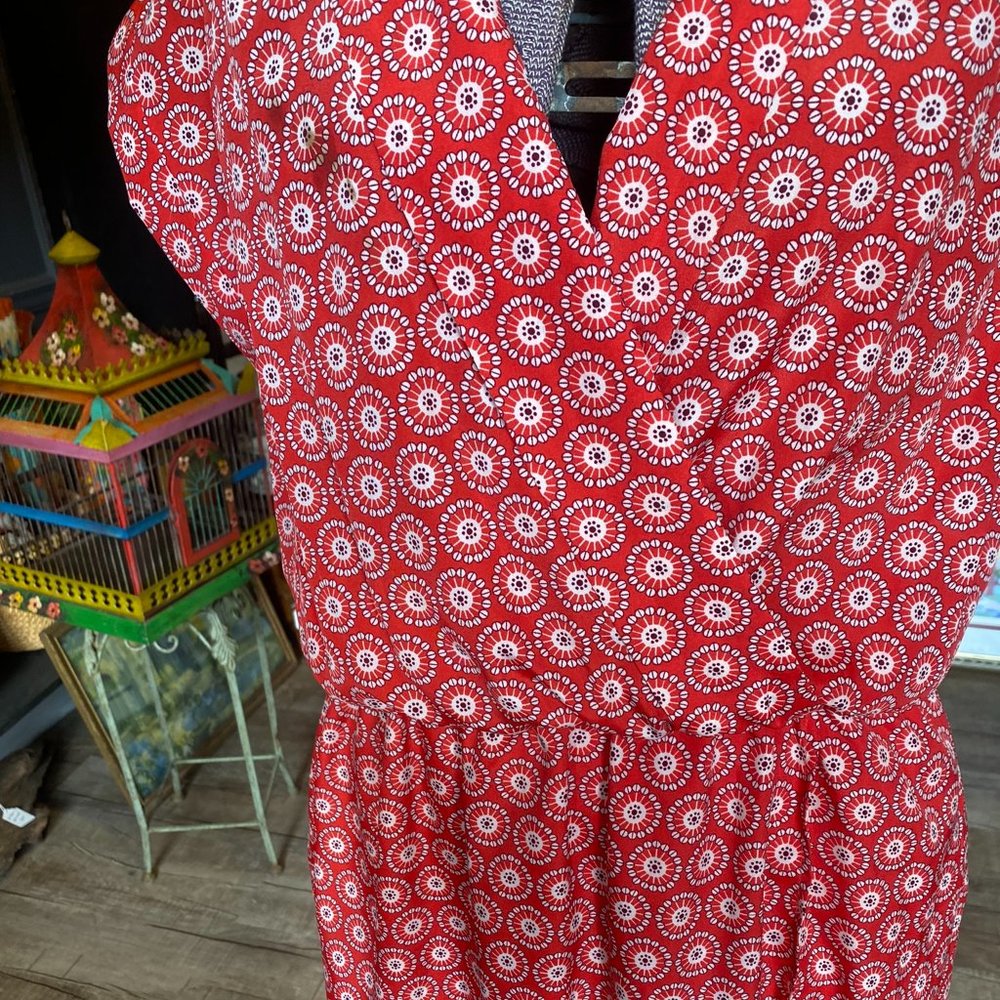 Maison Jules Size Large Polyester Chakra Wheel Red Sleeveless Midi Dress